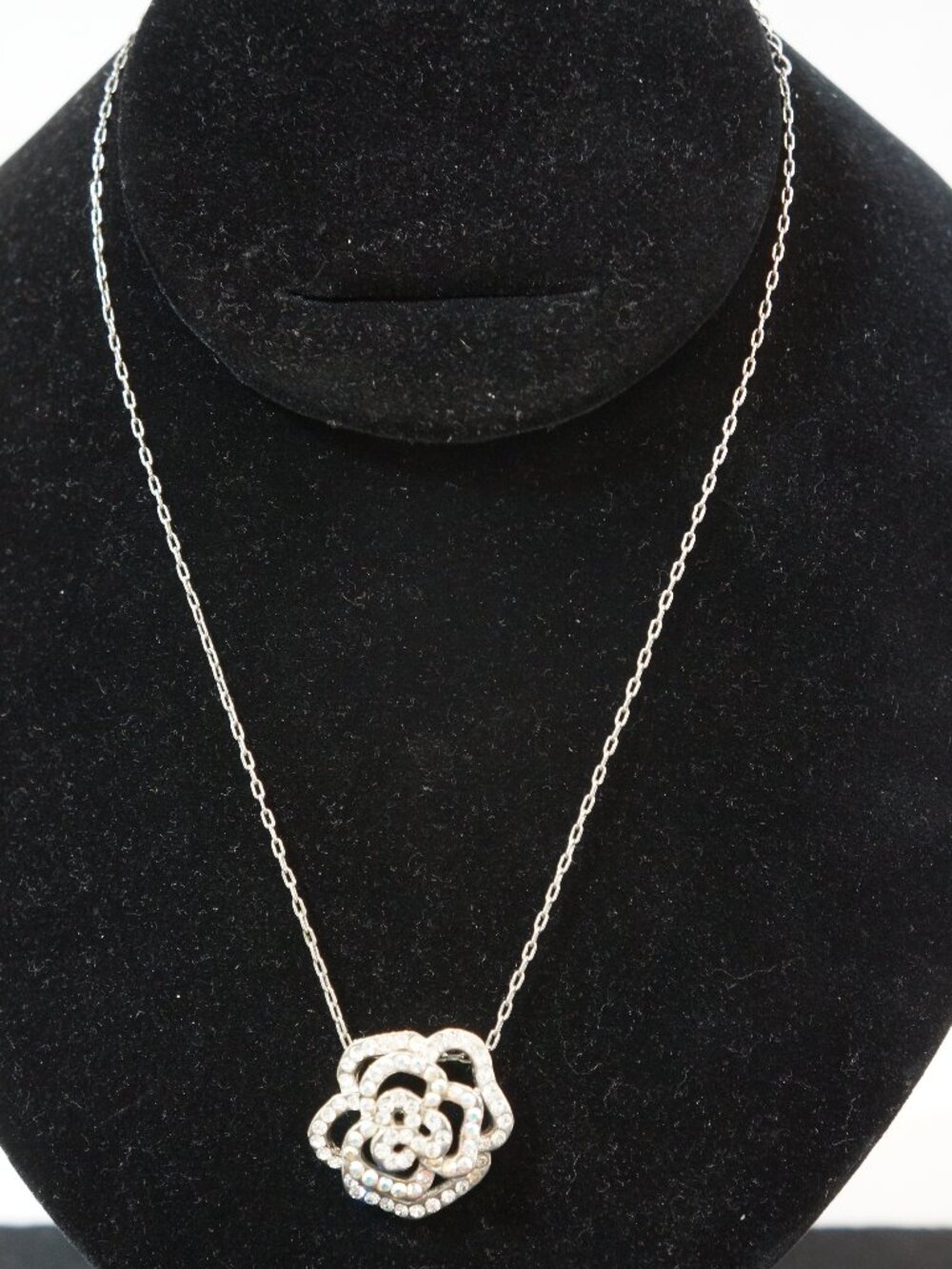 M4M Silver Camelia Flower Pendant Necklace AB Clear Rhinestone
